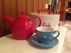 picture of red teapot and cup